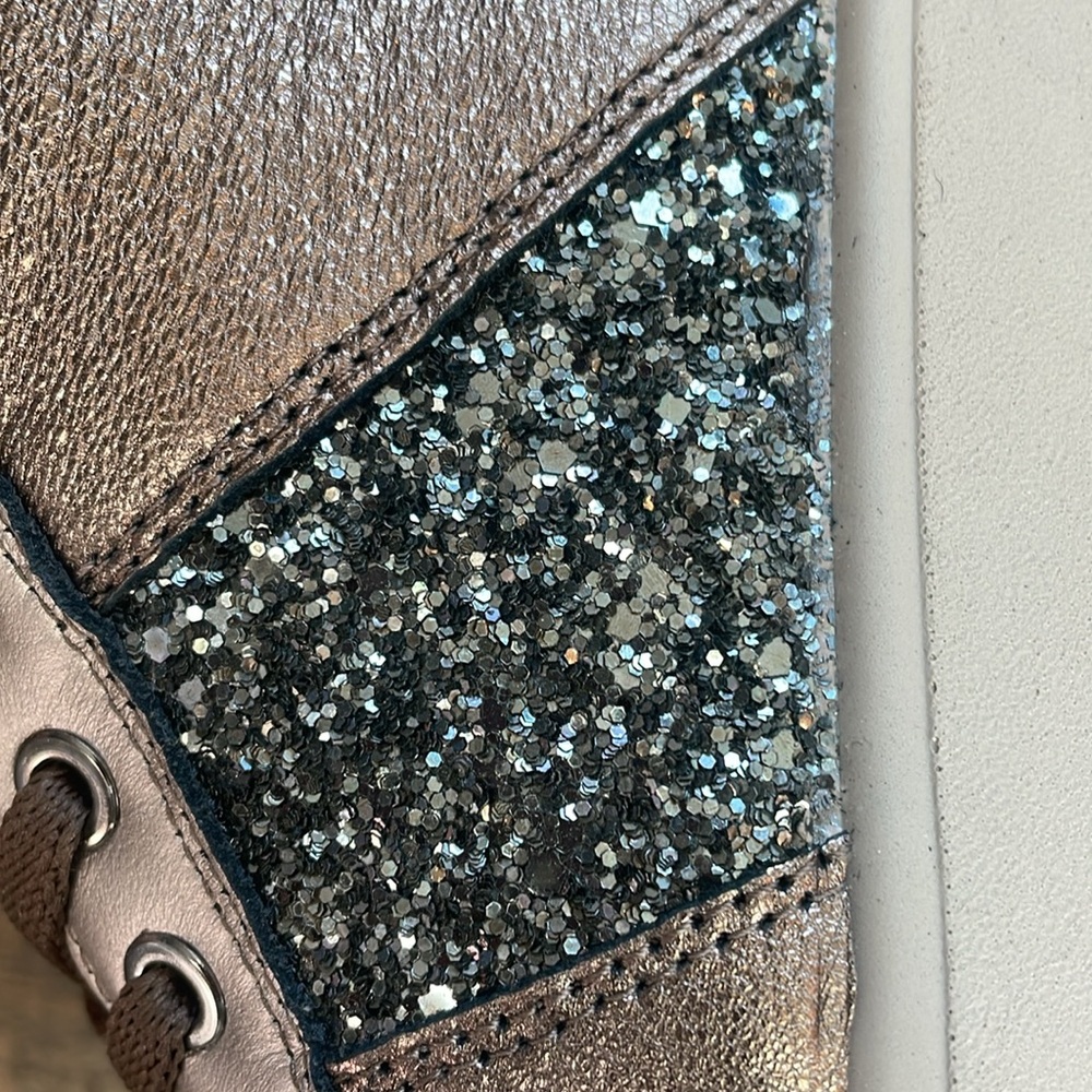NWOT IGI&CO Sneakers with Golden Leather and Silver Glitter Detail Size EU 38 - Picture 9 of 11